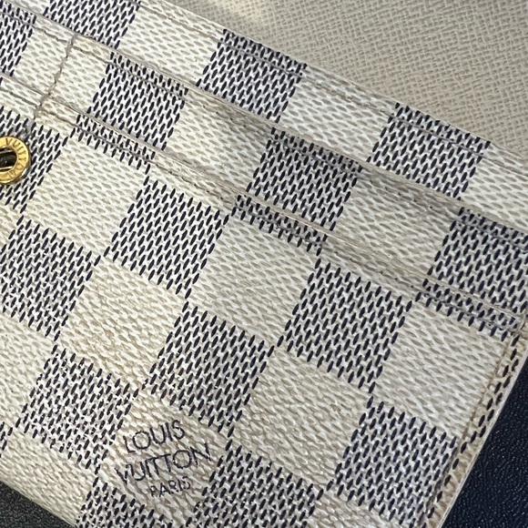 Authentic Louis Vuitton Damier Azur Wallet - Picture 5 of 16